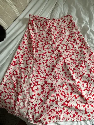 Floral Skirt Red thumbnail 3