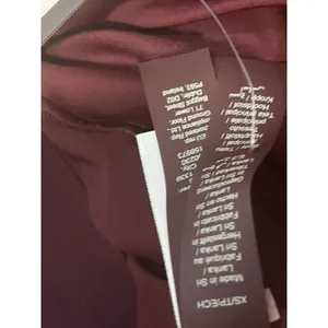 Nike x SKIMS Women's Shine Bonded Waist 5" Biker Short Currant XS new with tags thumbnail 4