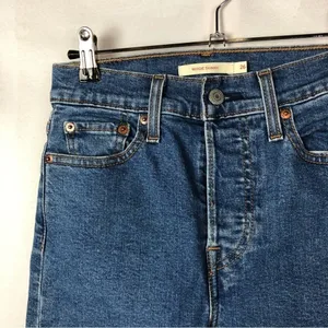 Levi's Wedgie‎ Skinny Dark Blue Wash Button Fly Raw Hem Jeans 26 thumbnail 3