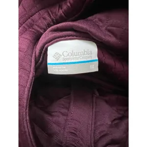 Columbia Pilsner Lodge Omni-Shield‎ Women's Size M Quilted Hooded Purple Vest thumbnail 7