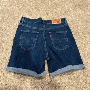 Levi’s Bermuda Shorts‎ thumbnail 4