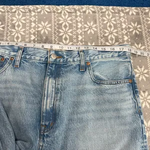 NWOT Madewell The '90s‎ Straight Jean Mercer Wash Size 32 Minimalist Soft Girl thumbnail 11
