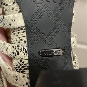 Vionic Sami Snakeskin‎ Print Heels thumbnail 7