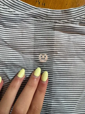 Lululemon Swiftly Tech Short Sleeve thumbnail 4