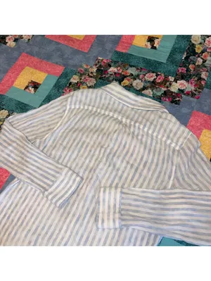 Aerie Freyed Hem Woman’s S Blue and White Striped Button-Up Shirt thumbnail 4