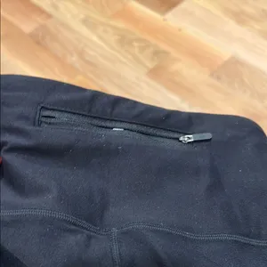 Lululemon athletica Zoned In Tight *27"‎ size 4 thumbnail 4