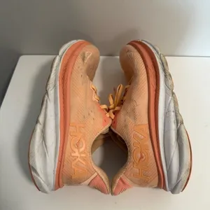 Hoka Women's Clifton 8 Cantaloupe‎ Orange Sneaker Comfort Shoe 8B thumbnail 9