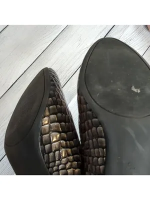 Coach and four shiny snakeskin heels size 8.5 thumbnail 8