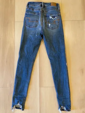 American Eagle super high rise jegging size 2 thumbnail 3