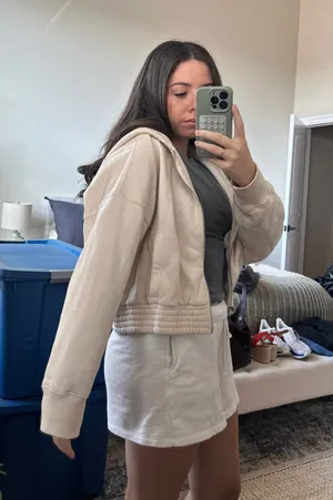 Cropped Zip-Up Abercrombie Hoodie thumbnail 1