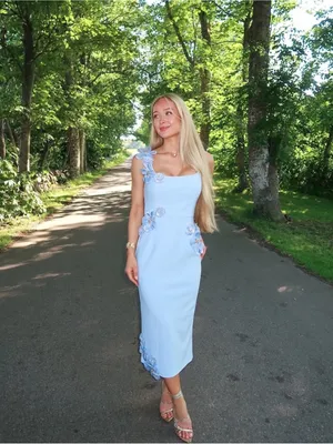 Elliatt Chantelle Dress in Blue XS thumbnail 10