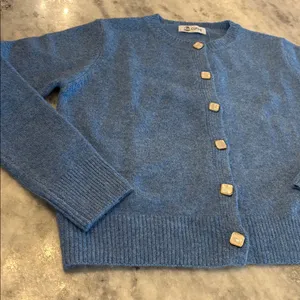 Cupshe Cardigan with Gold & Pearlized Buttons thumbnail 4