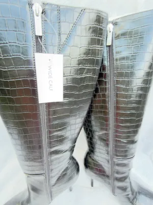 GUESS, Gressa3-Wc, Black boots crocodile print, 9.5 wide calf -new in box thumbnail 8