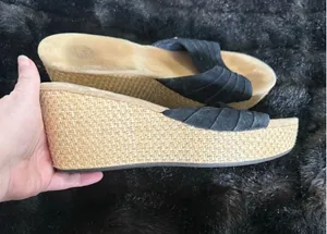 UGG Australia Alvina Wedge Suede Slip On Sandals Women's Size 10 thumbnail 1