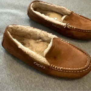 Ugg Ansley slippers in chestnut size 8 thumbnail 4