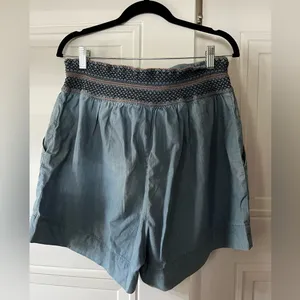 Anthropologie aloha tie front shorts thumbnail 6