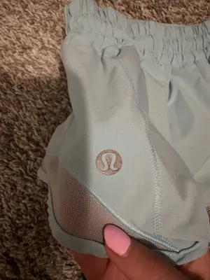 Lululemon Hotty Hot  thumbnail 3