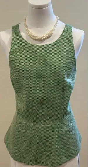 Banana Republic NWT Green Cream Tiny Checkered Sleeveless Peplum Tank.Sz 10. thumbnail 1
