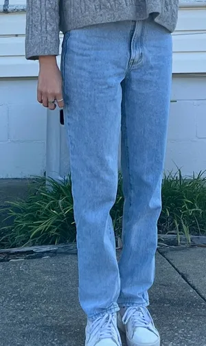 Mid wash denim Levi’s low pros straight jeans thumbnail 1