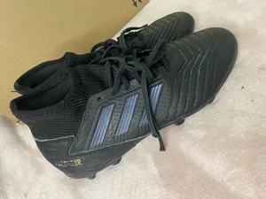 Adidas Soccer Predator Mens Shoes thumbnail 1