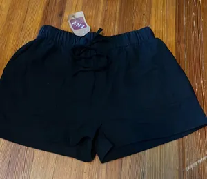 Lily Clothing Co Shorts thumbnail 1