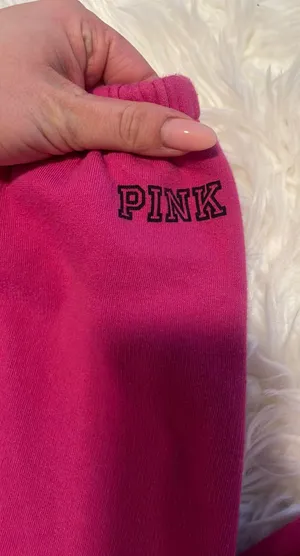 PINK Victoria’s Secret Sweats thumbnail 2