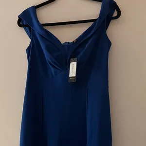 VFshow Elegant Blue Evening Gown Size Large NWT thumbnail 2