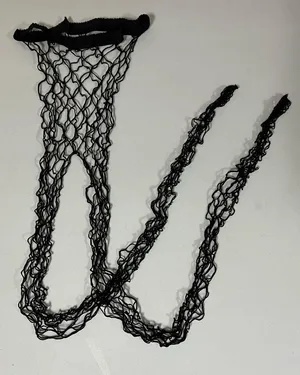 Black Wide-Hole Fishnets Fishnet Stockings Tights Pantyhose Hosiery Size M/L 🪩 thumbnail 2