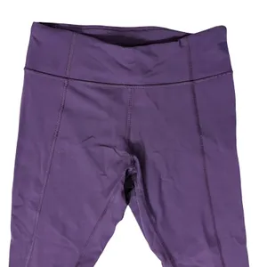 Lululemon Eggplant Purple Tight Stuff Scalloped Hem Crop Capri Leggings size 6 thumbnail 7