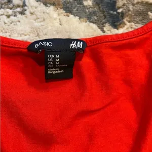 Red‎ H&M dress sz Medium. thumbnail 3