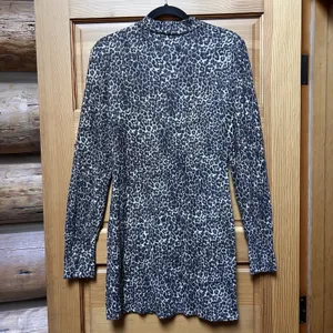 Abound Women's Leopard Animal Print Bodycon Sheath Mini Dress Sz Small Mob Wife thumbnail 3