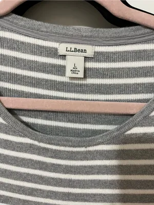 L.L. Bean Gray and White Striped Crew Neck Knit Top Lighweight Sweater Sz L thumbnail 5