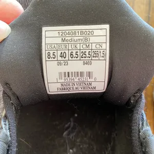 Brooks Women’s Running Shoes – Style 120408 1B 020 | Size 8.5 (Medium B) thumbnail 9