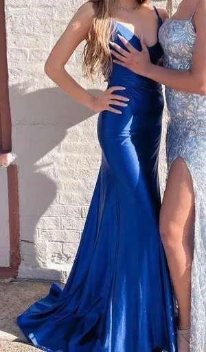 Prom Dress thumbnail 3