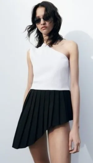 Zara One‎ Shoulder Top Womens L White Black Contrasting Pleated Hem Asymmetrical thumbnail 1