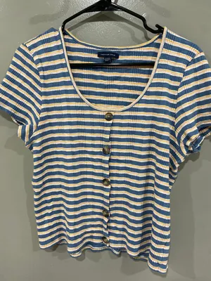 American Eagle Crop Top thumbnail 1