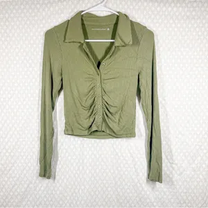Abercrombie & Fitch Green Ribbed‎ Button Front Top thumbnail 2