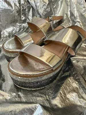 Zara Metallic Silver Platform Slingback Sandals thumbnail 3