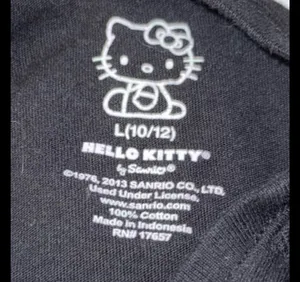 Sanrio hello kitty witch graphic print t shirt thumbnail 3