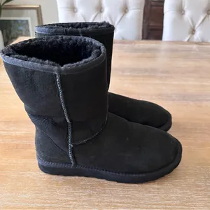 Ugg Australia Black Classic Boots 7 thumbnail 5