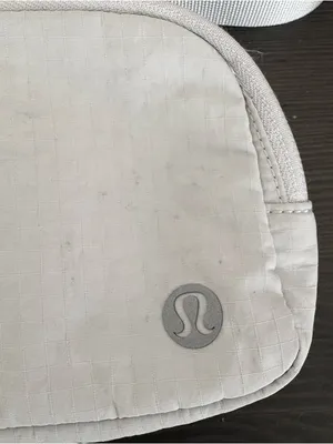 Lululemon Everywhere Belt Bag Mini Ripstop in Vapor/Traverse Grey thumbnail 3