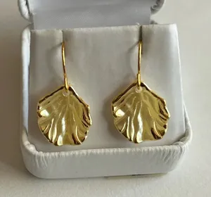 3/$20 Yellow Gold Tone Faux Sea Shell Ocean Beach Dandle Earrings thumbnail 1