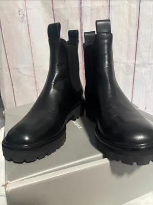 NIB Everlane The Lug Chelsea Boot thumbnail 10