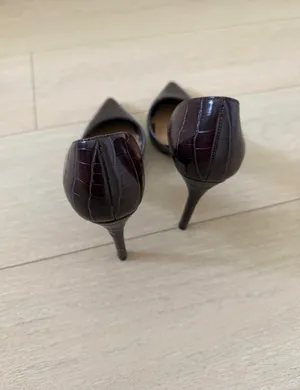 Mango Croc-Embossed D'Orsay Pointed Heels in Dark Brown thumbnail 3
