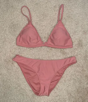 Forever 21 Bikini thumbnail 1