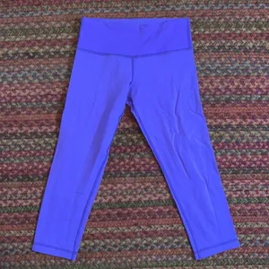 Purple Chevron Lululemon Crop Yoga Athletic Leggings *Play Pair* thumbnail 1