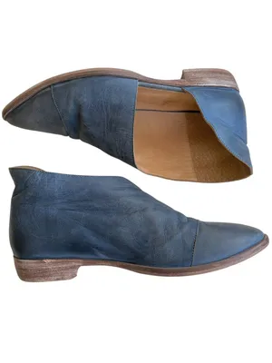 Free People Leather Royale Side Cut-Out Flats Blue Size 7.5 thumbnail 4