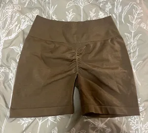 Amazon Spandex Size L thumbnail 1