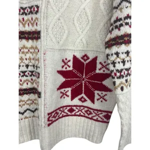 American Eagle Chunky Knit Red Cream Snowflake Fair Isle Nordic Cozy Sweater M thumbnail 2