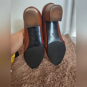 Women's Brown Loafers. Size 35. Brand the lab. That's right thumbnail 11